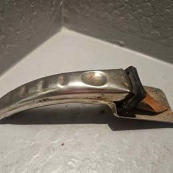 Vintage Metal Oil Can Spout 8" - Picture 1 of 8